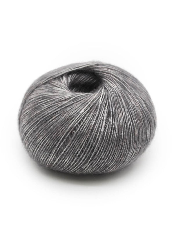 Mirasol Inka Yarn in the color Platinum 02