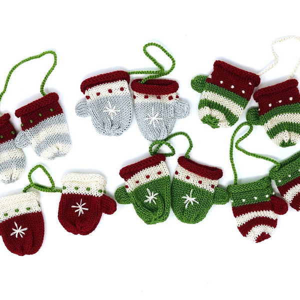 Knit Holiday Ornament