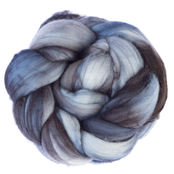 Malabrigo Nube unspun merino top hand dyed in the color Cirrus Gray