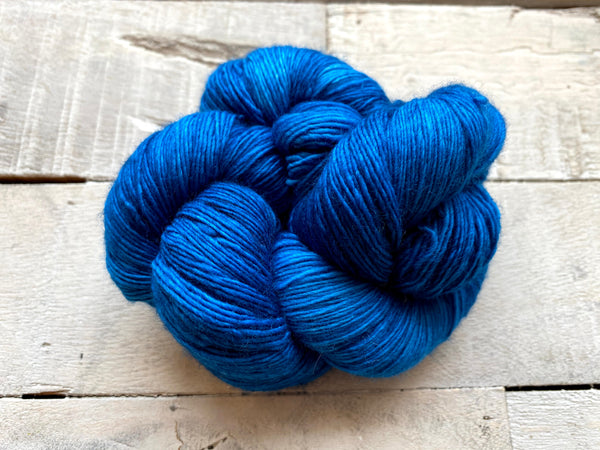 Malabrigo Lace Yarn in the color Tuareg