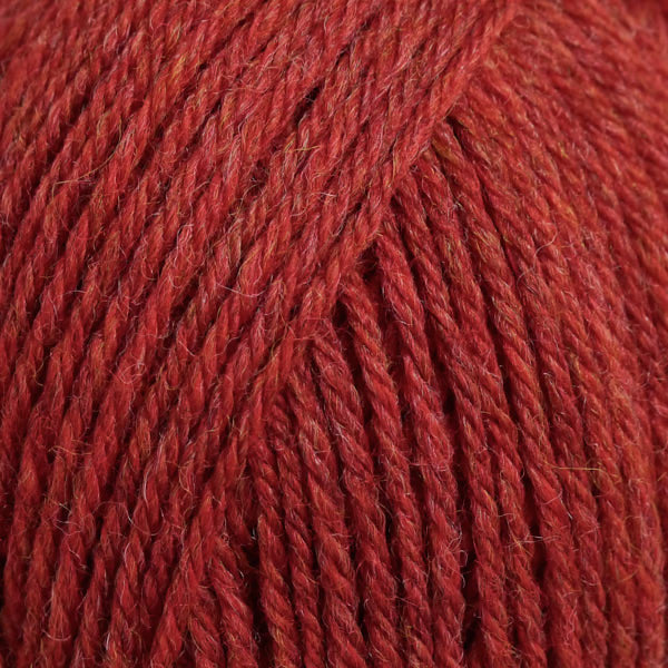 Berroco Lanas 100% wool yarn in the color Cayenne 95126