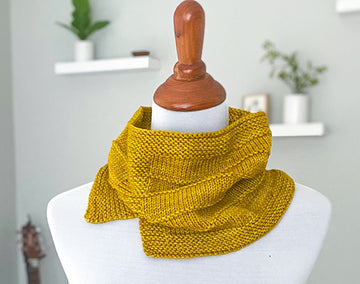 Low Key Cowl by Elizabeth Smith Knits