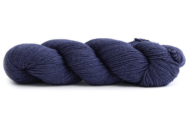 Hikoo Sueño yarn in the color Denim 1138