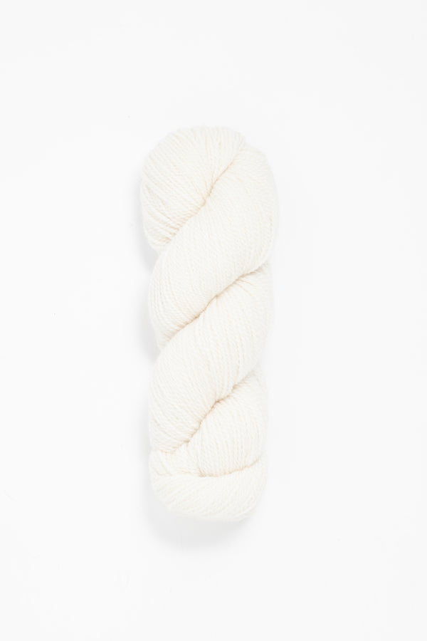 Woolfolk Tynd Yarn in the color 00